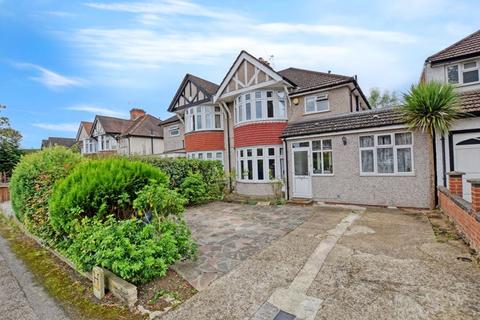 4 bedroom semi-detached house for sale, Priory Way, Harrow