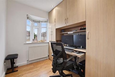 59 Blenheim Road, Harrow, HA2 7AQ