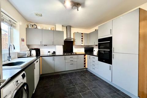 34 Buzzard Road, Calne, SN11 9RW