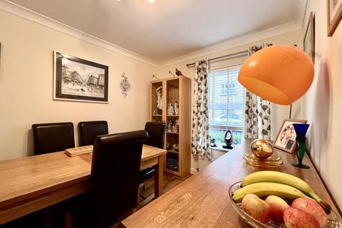 34 Buzzard Road, Calne, SN11 9RW