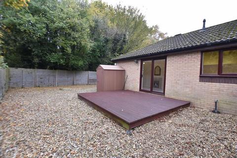 1 bedroom bungalow for sale, Martingale Place, Milton Keynes