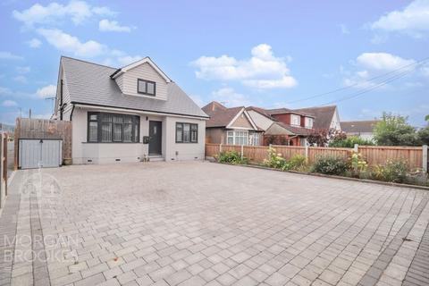 4 bedroom detached house for sale, High Road, Benfleet