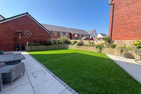 4 bedroom detached house for sale, Palmer Way, Blythe Fields, ST11 9FP.