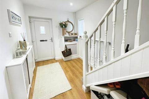 4 bedroom end of terrace house for sale, Beauchamp Road, Kenilworth, Warwickshire