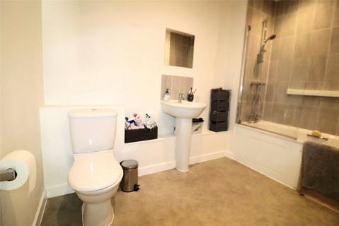 2 bedroom flat for sale, Stoneham Court, Dell View Road, Erith, Kent, DA8