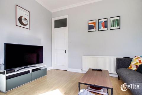 2 bedroom apartment for sale, Palmerston Road, London, N22