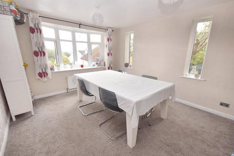 5 bedroom semi-detached house for sale, Hill End Close, Leeds, West Yorkshire