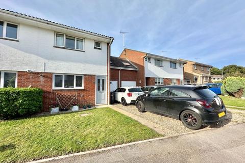 3 bedroom semi-detached house for sale, Hop Close, Poole BH16