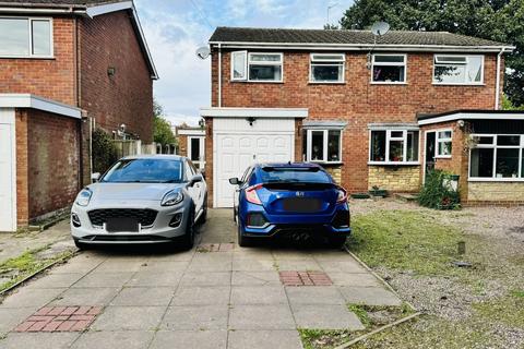 3 bedroom semi-detached house for sale, Lucknow Road, Willenhall