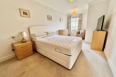 1 bedroom retirement property for sale, Tuckton Road, Tuckton, Bournemouth