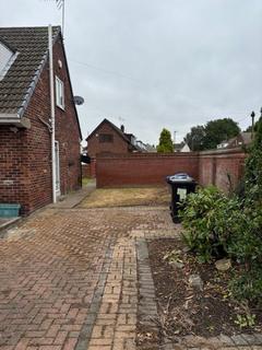 2 bedroom bungalow to rent, 1 Belvedere Drive, Moorends, Doncaster, South Yorkshire