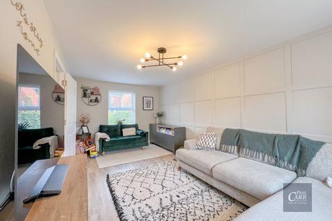 4 Burt Close, Lichfield, WS13 6UX