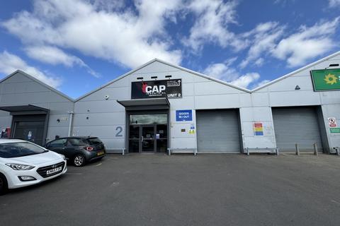 Industrial unit to rent, Unit 2, Venture Business Park, Weir Lane, Worcester, Worcestershire, WR2 4AY