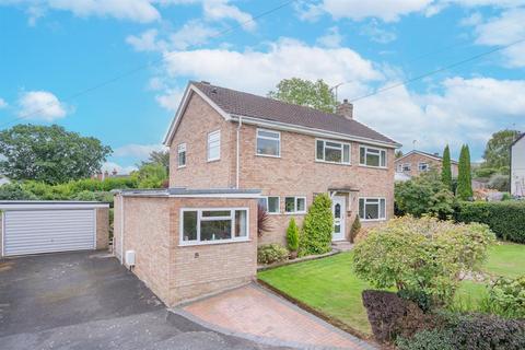 4 bedroom detached house for sale, 4 Cambridge Close, Malvern, Worcestershire, WR14