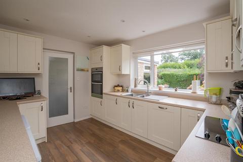 4 bedroom detached house for sale, 4 Cambridge Close, Malvern, Worcestershire, WR14