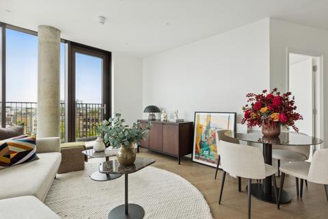 1 bedroom duplex for sale, Vetro, 82 West India Dock Road, London, E14