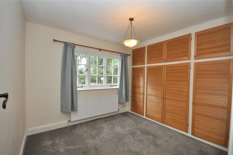 2 bedroom apartment to rent, Hendon Lane, Finchley, London, N3