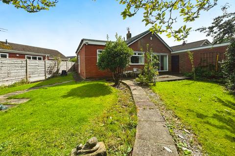 3 bedroom bungalow for sale, Alder Drive, Preston PR5