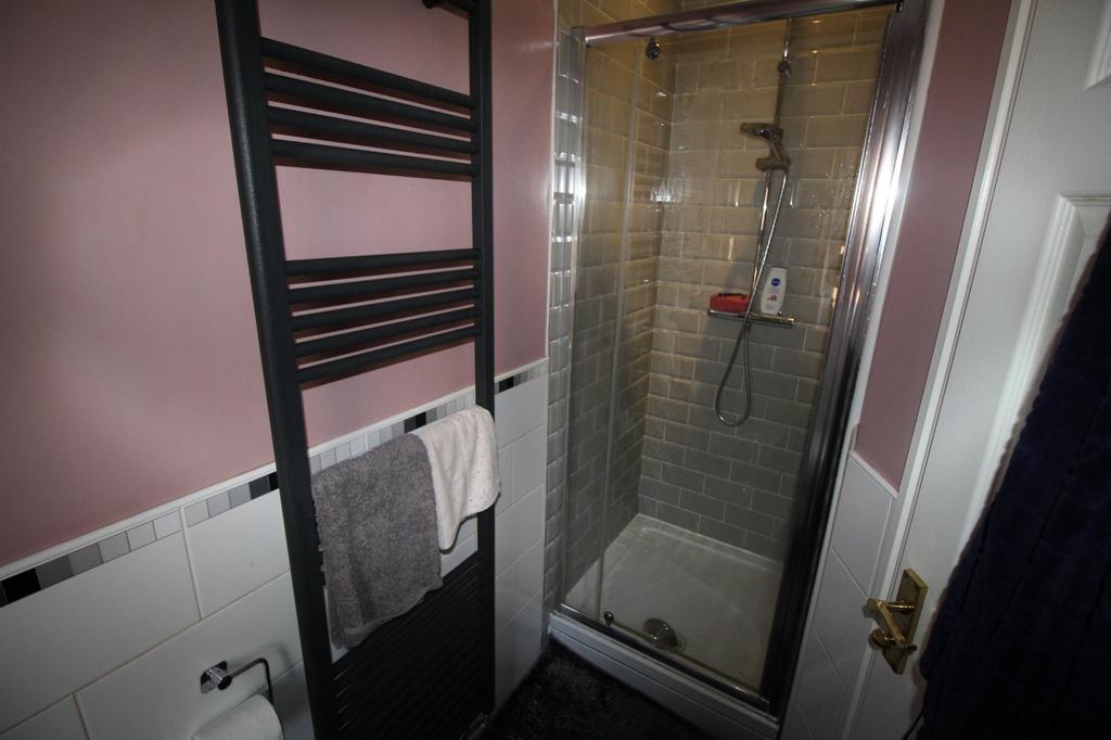 Ensuite Shower