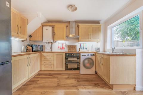 26 Field Close, Burghfield Common, Reading, RG7 3YZ
