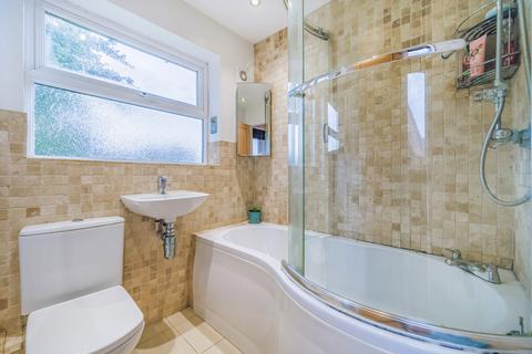 26 Field Close, Burghfield Common, Reading, RG7 3YZ