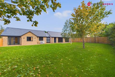 4 bedroom bungalow for sale, Bluntisham Road, Huntingdon PE28