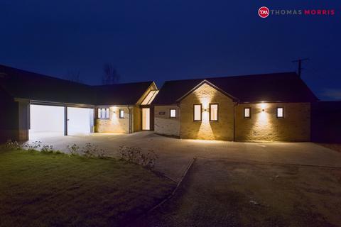 4 bedroom bungalow for sale, Bluntisham Road, Huntingdon PE28