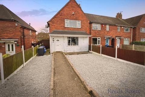 2 bedroom end of terrace house to rent, St. Michaels Road, Staffordshire ST5
