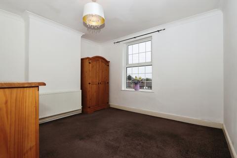 3 bedroom terraced house for sale, Lower Mickletown, Leeds LS26