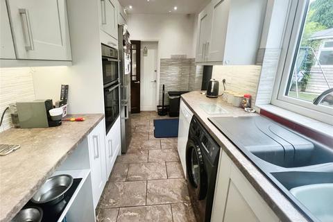 3 bedroom end of terrace house for sale, Webb Road, West Midlands DY4