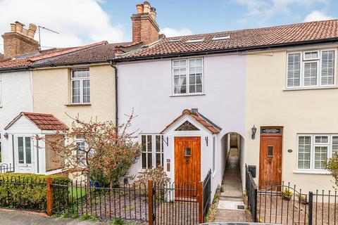 Armstrong Road, Egham TW20