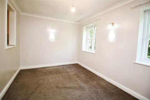 1 bedroom flat to rent, Lodge Drive, Andover SP11