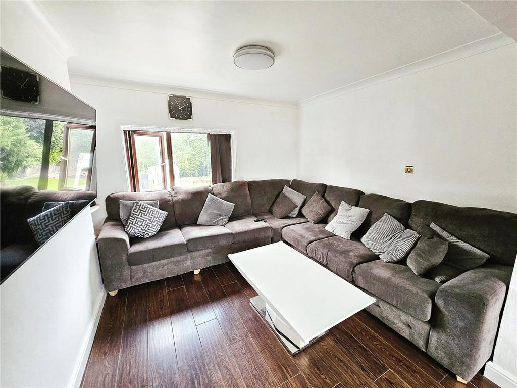 Millett Street, Bury BL9 5 bed detached house for sale £450,000