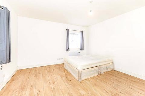 1 bedroom flat to rent, St. Albans Road, Hertfordshire WD24