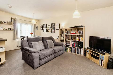 2 bedroom flat for sale, Caldera Road, Telford TF1