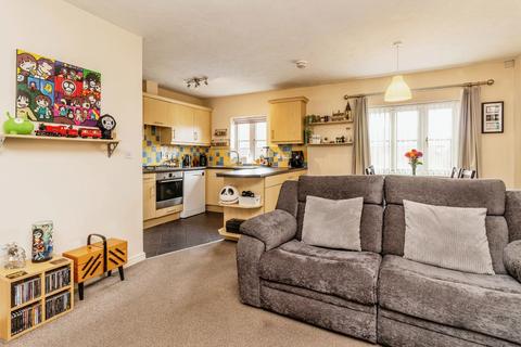 2 bedroom flat for sale, Caldera Road, Telford TF1