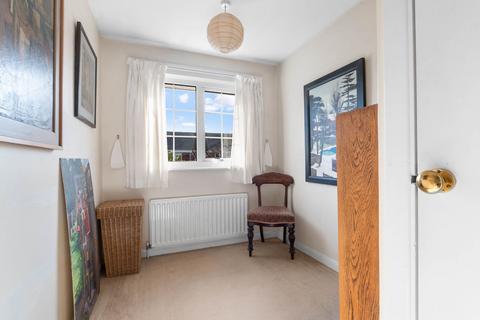 33 Alne Bank Road, Alcester, B49 6QU