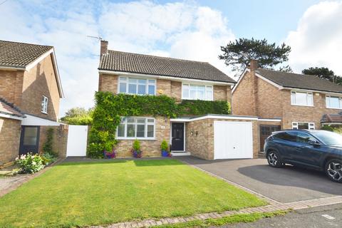 3 bedroom detached house for sale, Twyver Close, Upton St Leonards, Gloucester, GL4