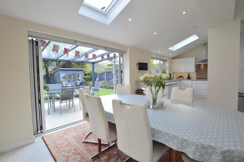 22 Twyver Close, Upton St Leonards, Gloucester, GL4 8EF