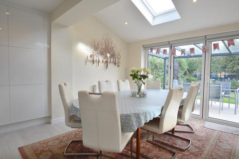 22 Twyver Close, Upton St Leonards, Gloucester, GL4 8EF