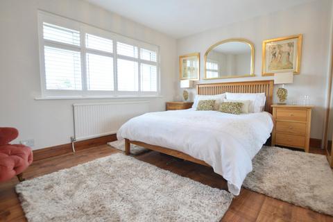 22 Twyver Close, Upton St Leonards, Gloucester, GL4 8EF