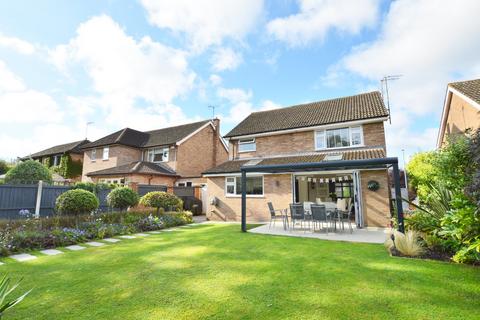 22 Twyver Close, Upton St Leonards, Gloucester, GL4 8EF