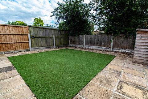 75a Baxter Avenue, Southend-on-sea, SS2 6HX