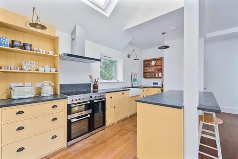 4 bedroom detached house for sale, Falmouth