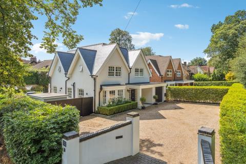 5 bedroom detached house for sale, Parkfield Avenue, Amersham