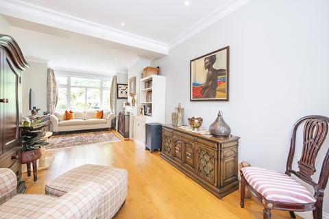 4 bedroom terraced house to rent, St. Margarets Road, Twickenham