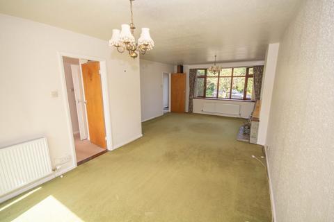 6 Brackendale Drive, Barby, Rugby, CV23 8TJ