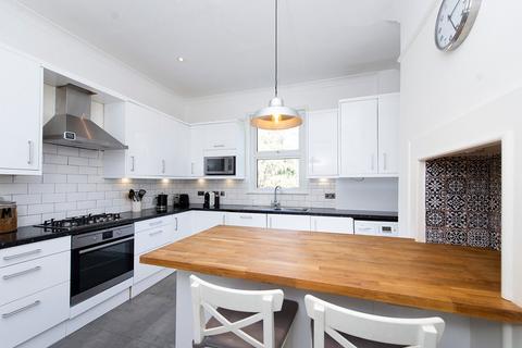 2 bedroom apartment to rent, Holmdale Road, West Hampstead NW6