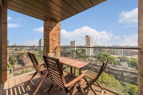 2 bedroom flat for sale, Malmo Tower, Bailey Street, London