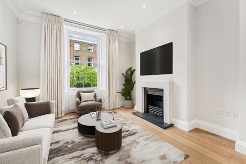 4 bedroom house to rent, Oakley Gardens, London